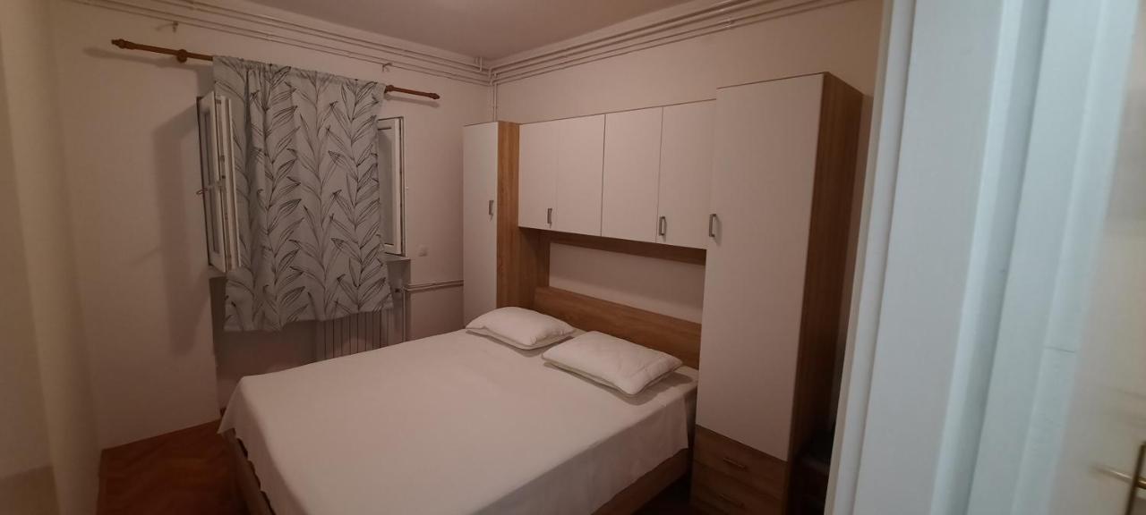 Apartmani "Alenka" Primošten Kültér fotó