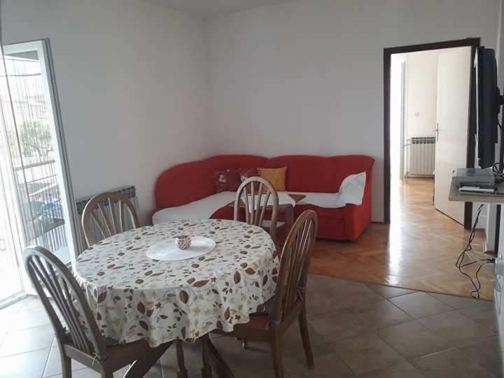 Apartmani "Alenka" Primošten Kültér fotó