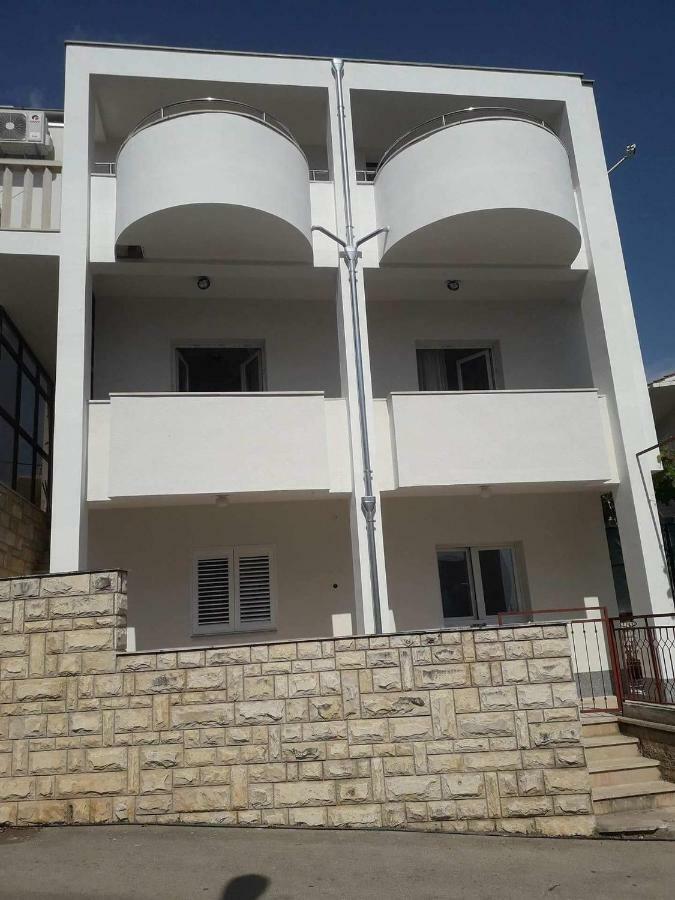 Apartmani "Alenka" Primošten Kültér fotó