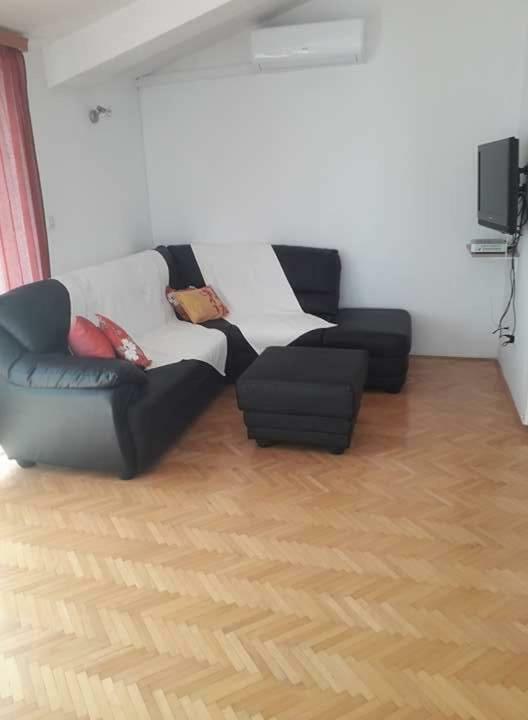 Apartmani "Alenka" Primošten Kültér fotó